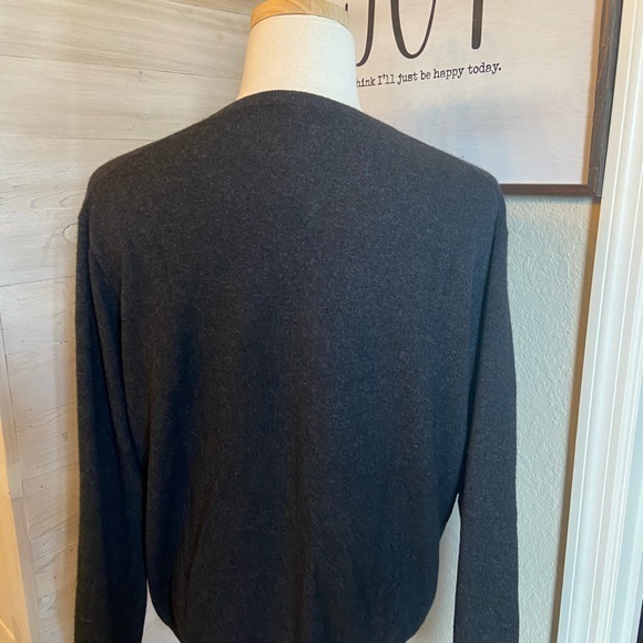 Jos.A Banks charcoal grey vneck cashmere seater - Picture 4 of 9